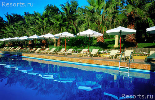 Sani Beach Club 16